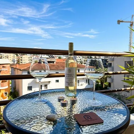 Apartament Light Holidays Golem (Tirana)